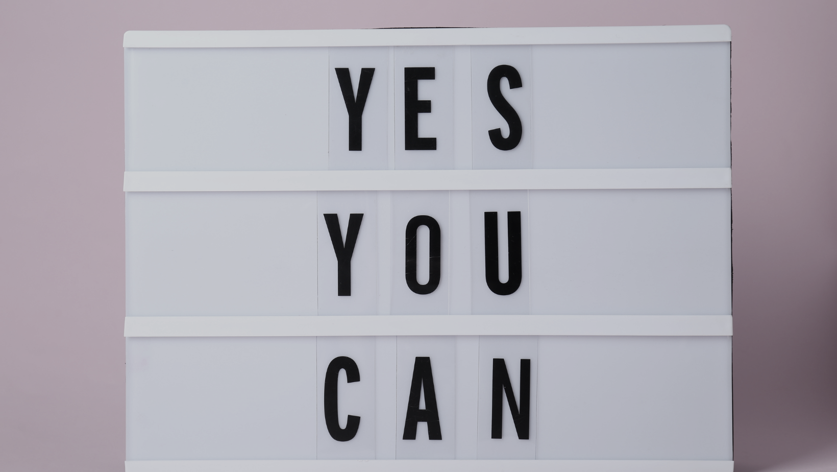 Afirmacije: Zapovedi, vprašanja ali opomniki?